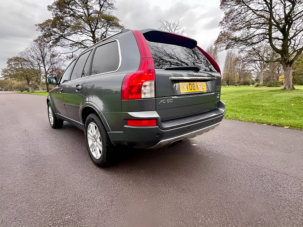 Used 2008 Volvo XC90 Se Lux Grey - Interior and Exterior details 18