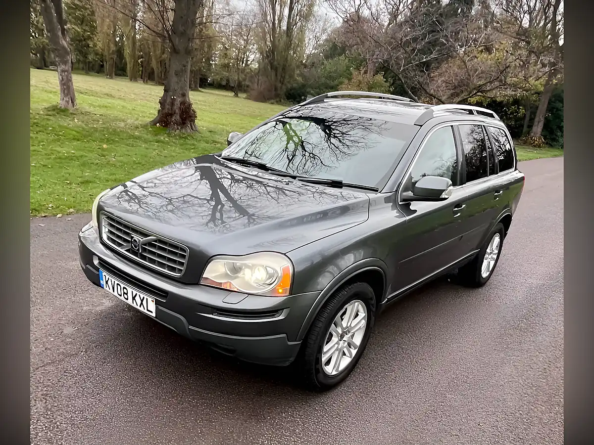 Used 2008 Volvo XC90 Se Lux Grey - Interior and Exterior details 4