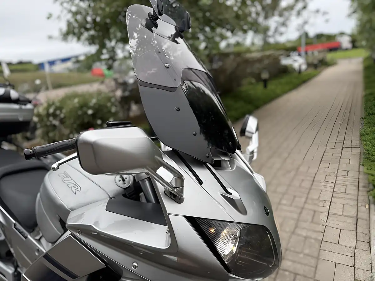 Used 2008 Yamaha FJR1300 a Silver - Interior and Exterior details 13