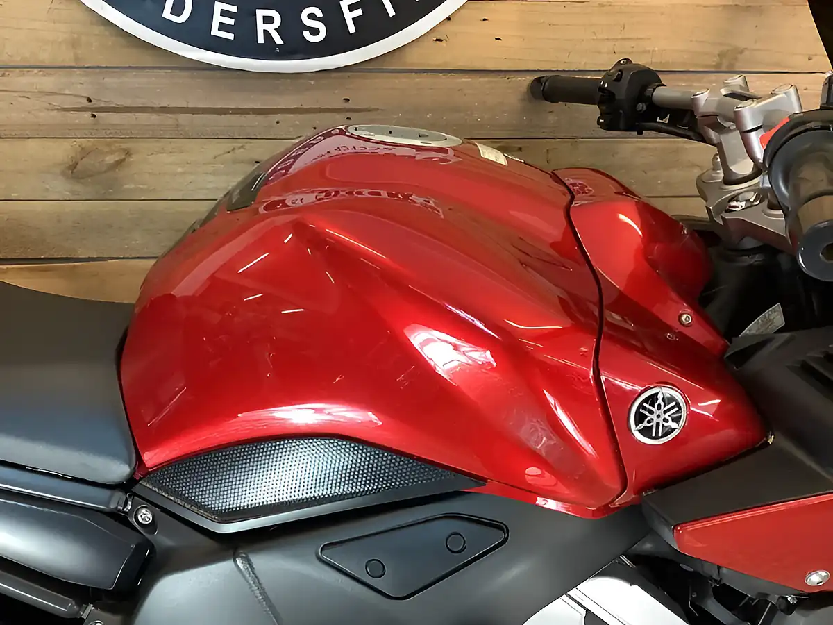 Used 2008 Yamaha Fz FZ1 - Interior and Exterior details 10