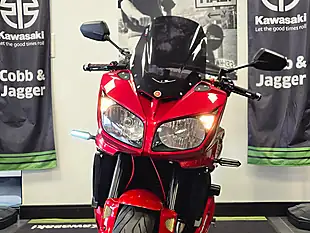 Used 2008 Yamaha FZ1 Fazer Red - Interior and Exterior details 4