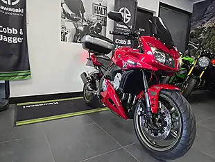 Used 2008 Yamaha FZ1 Fazer Red - Interior and Exterior details 6