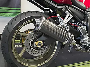 Used 2008 Yamaha FZ1 Fazer Red - Interior and Exterior details 9