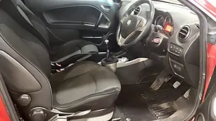 Used 2009 Alfa Romeo Mito Lusso Red - Interior and Exterior details 10