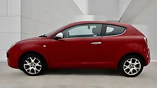 Used 2009 Alfa Romeo Mito Lusso Red - Interior and Exterior details 4