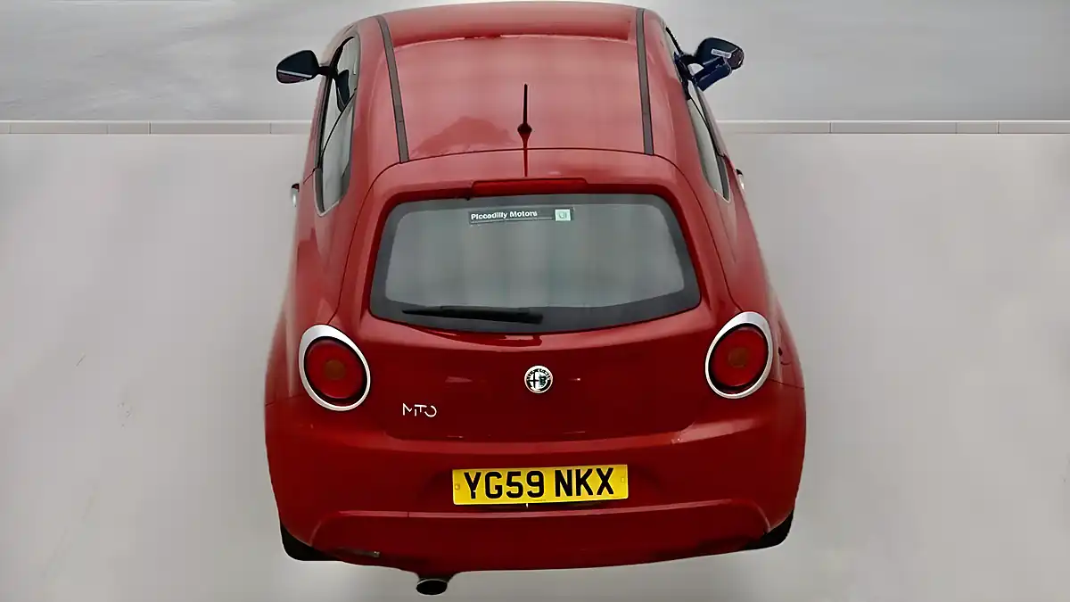 Used 2009 Alfa Romeo Mito Lusso Red - Interior and Exterior details 6