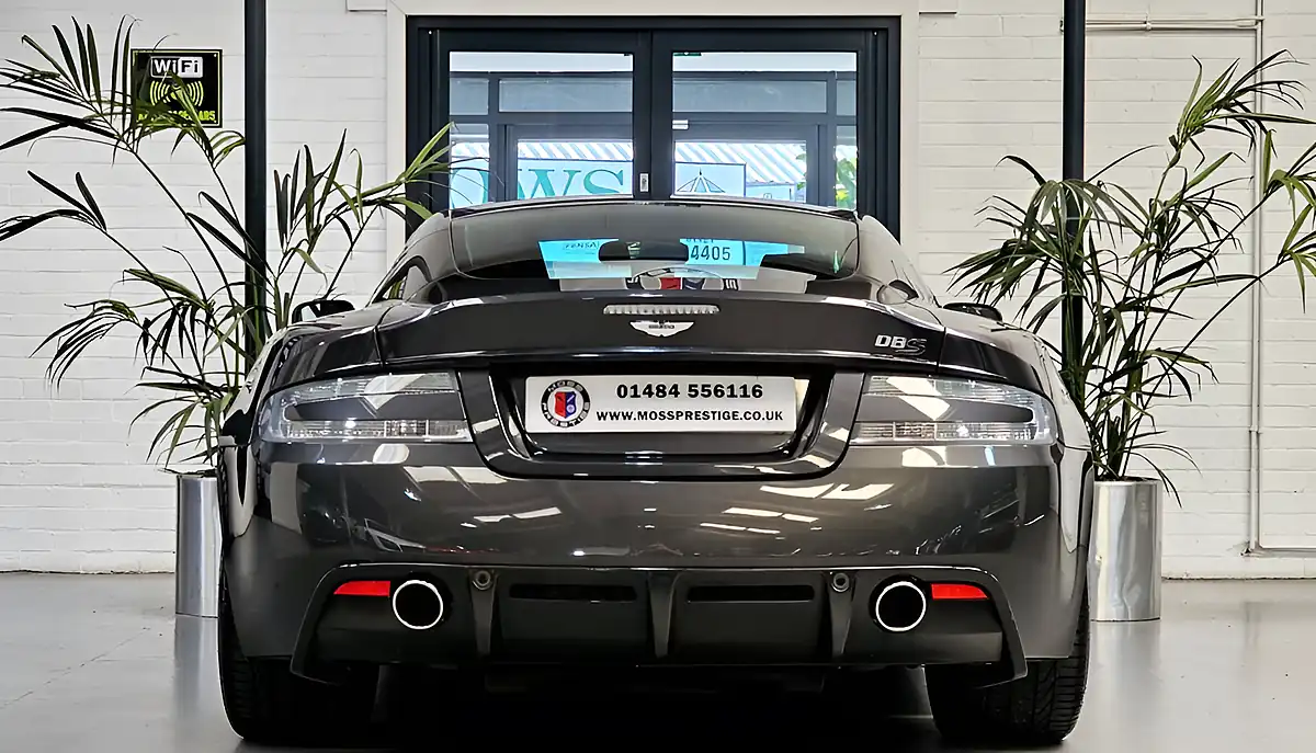 Used 2009 Aston Martin Dbs Coupe Quantum Silver - Interior and Exterior details 7