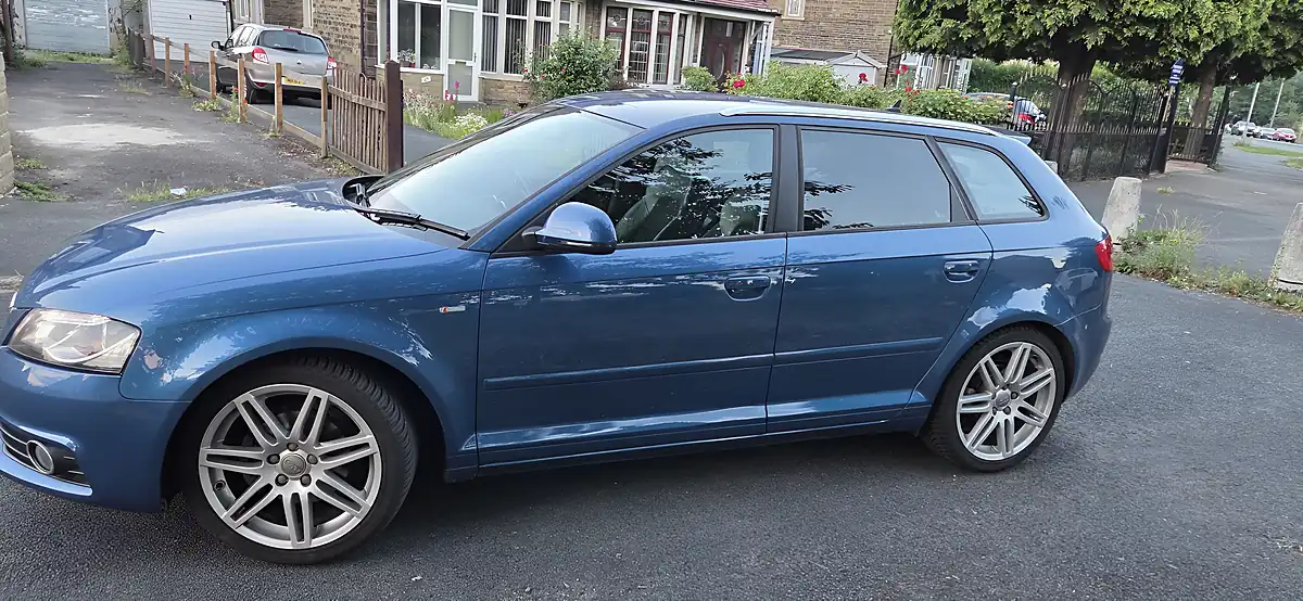 Used 2009 Audi A3 S Line Blue - Interior and Exterior details 6