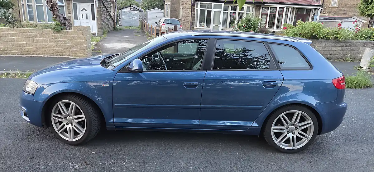 Used 2009 Audi A3 S Line Blue - Interior and Exterior details 7