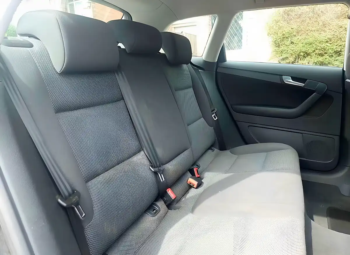 Used 2009 Audi A3 Sportback Black - Interior and Exterior details 4