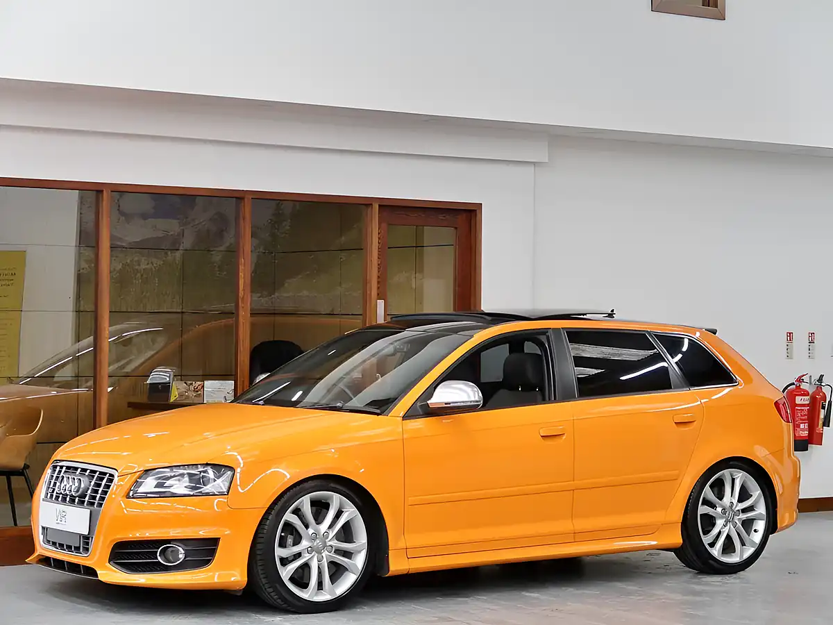 Used 2009 Audi S3 Sportback Solar Orange - Interior and Exterior details 3