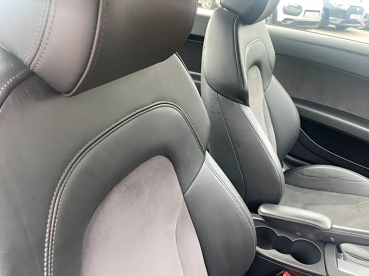 Used 2009 Audi Tt Quattro Silver - Interior and Exterior details 14