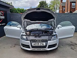 Used 2009 Audi Tt Roadster Silver - Interior and Exterior details 10