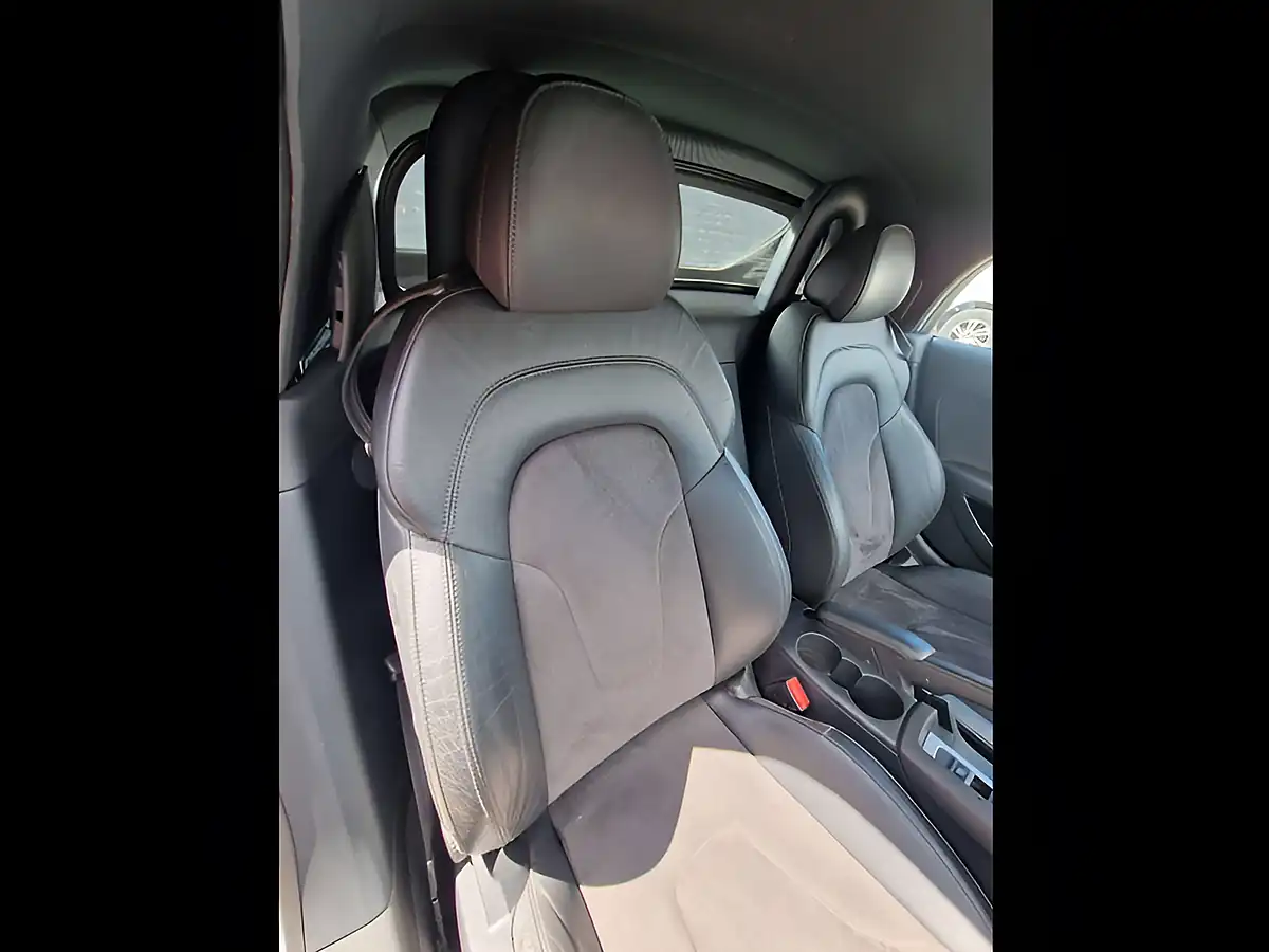 Used 2009 Audi Tt Roadster Silver - Interior and Exterior details 16