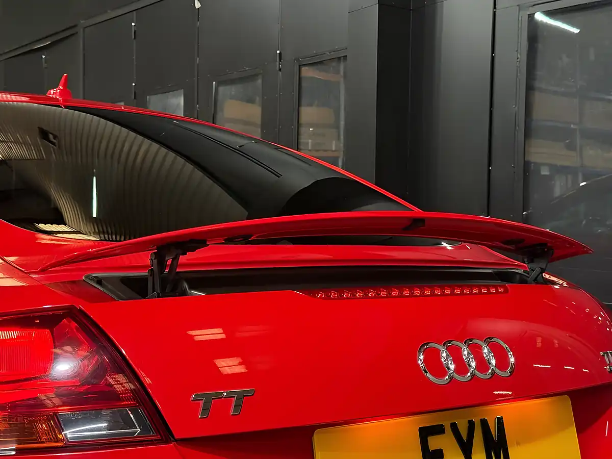 Used 2009 Audi Tt S Line Special Edition Red - Interior and Exterior details 12