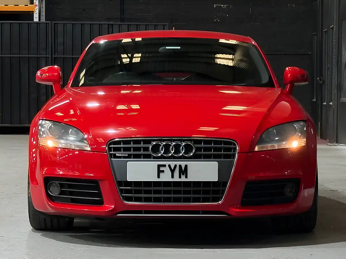 Used 2009 Audi Tt S Line Special Edition Red - Interior and Exterior details 7