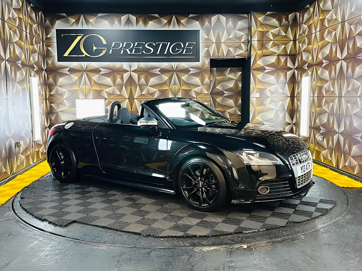 Used 2009 Audi Tts Roadster Black - Front View
