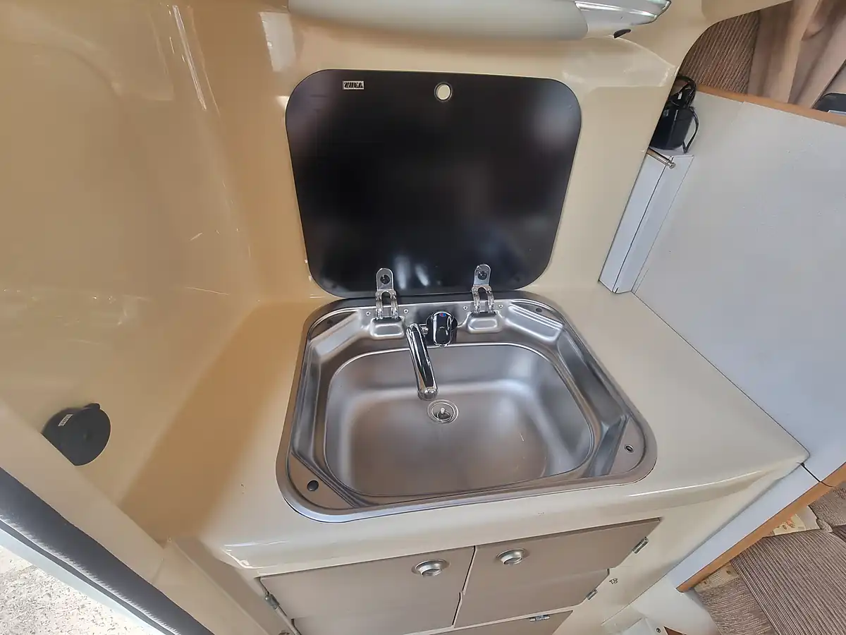 Used 2009 Auto-Sleeper Mezan Pop Top White - Interior and Exterior details 7