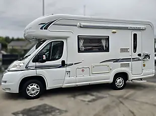 Used 2009 Autotrail Tracker Se Eks White - Interior and Exterior details 4