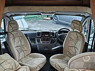 Used 2009 Autotrail Tracker Se Eks White - Interior and Exterior details 8