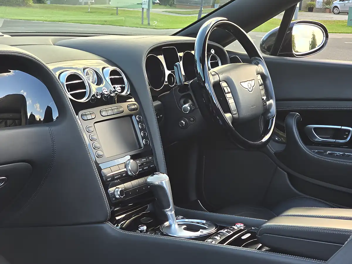 Used 2009 Bentley Continental Gtc Mulliner Black - Interior and Exterior details 18