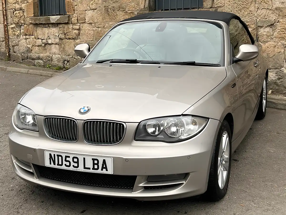 Used 2009 BMW 1 Series Se Silver - Interior and Exterior details 20