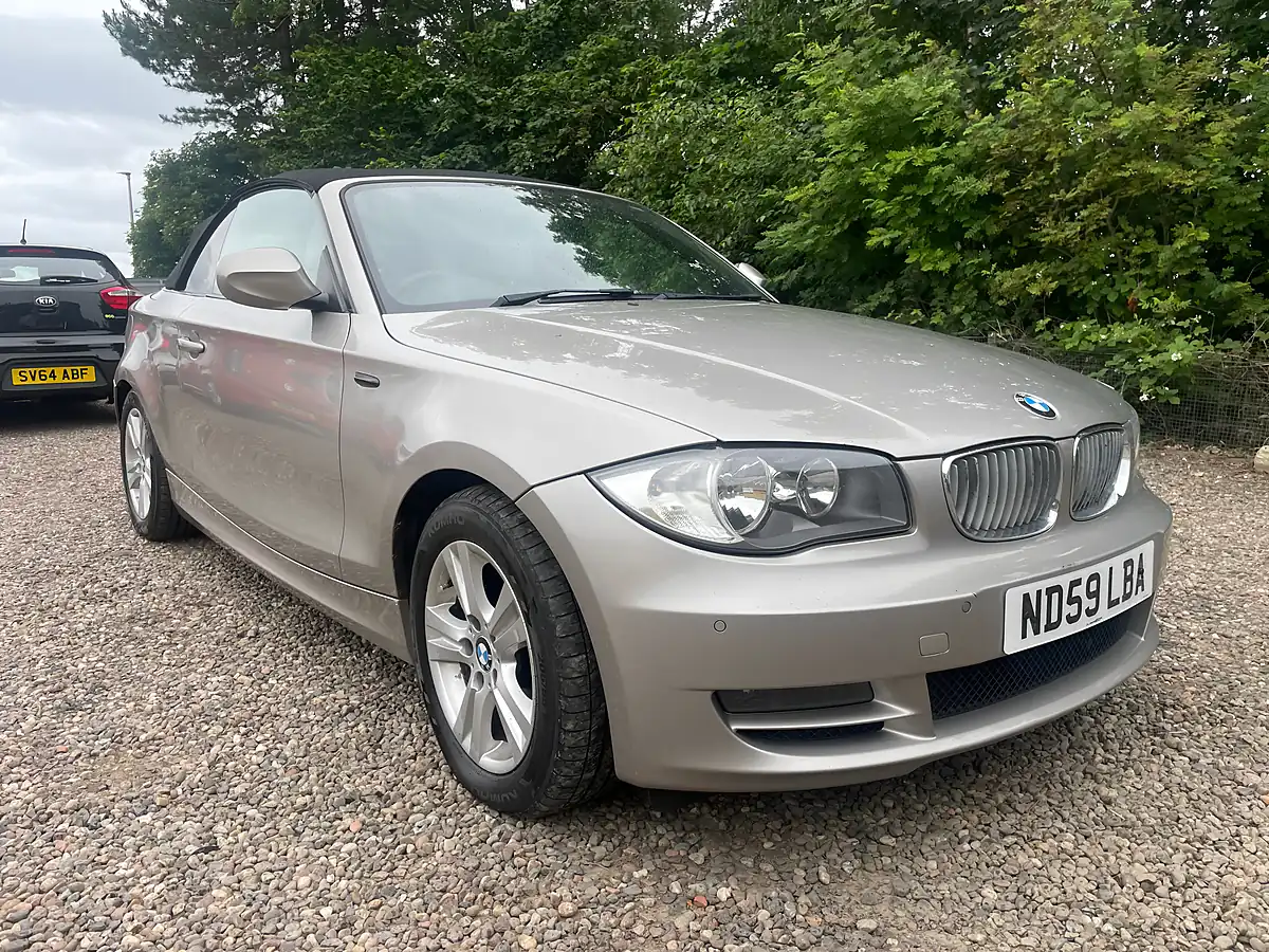Used 2009 BMW 1 Series Se Silver - Front View