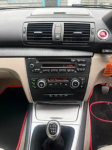 Used 2009 BMW 1 Series Se Silver - Interior and Exterior details 15