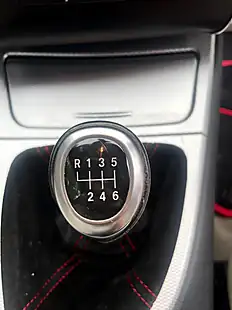 Used 2009 BMW 1 Series Se Silver - Interior and Exterior details 16