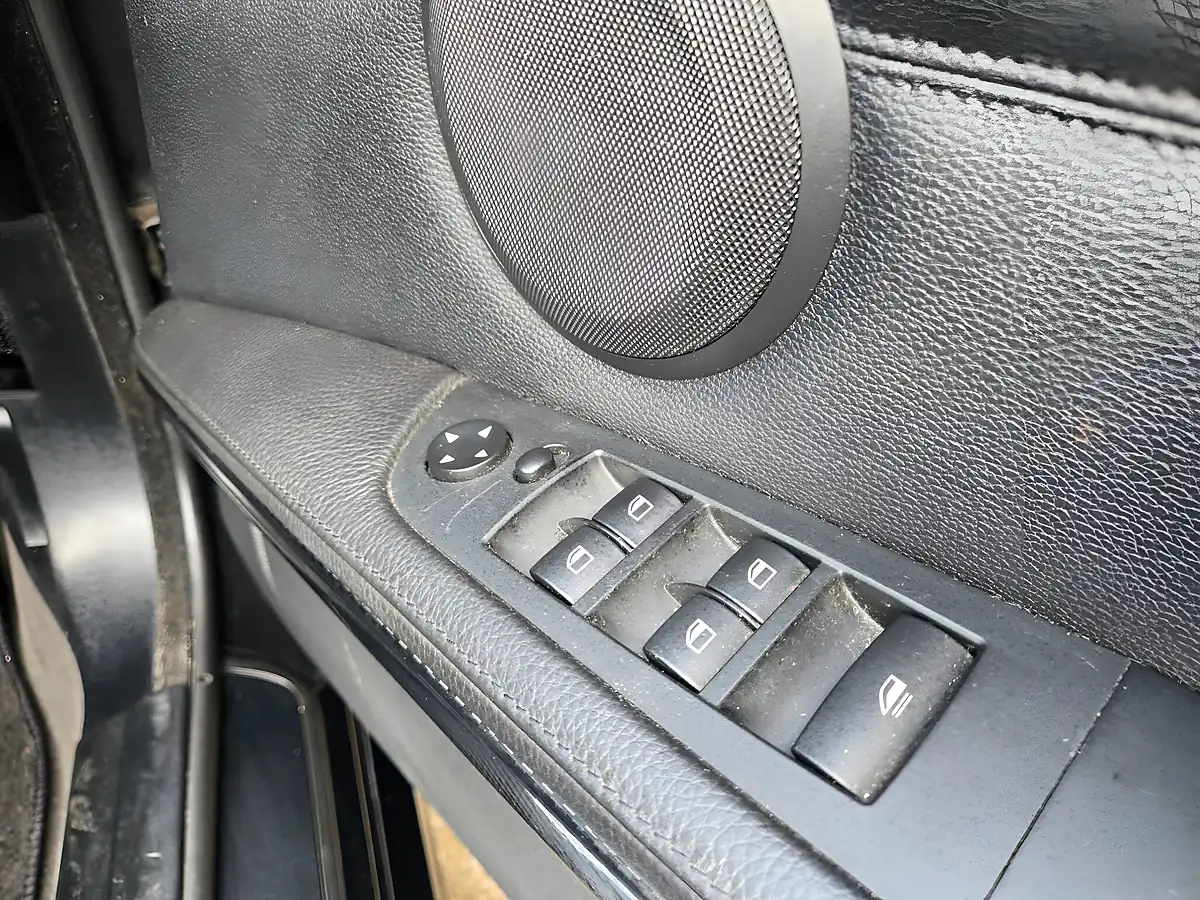 Used 2009 BMW 3 Series M Sport Black - Interior and Exterior details 14