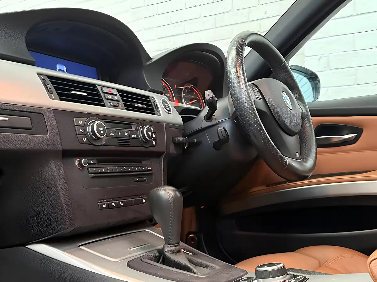 Used 2009 BMW 3 Series M Sport Grey - Interior and Exterior details 12