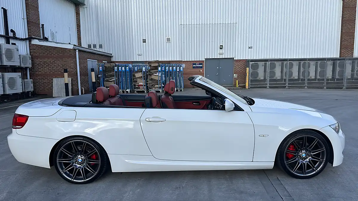 Used 2009 BMW 3 Series M Sport White - Interior and Exterior details 3