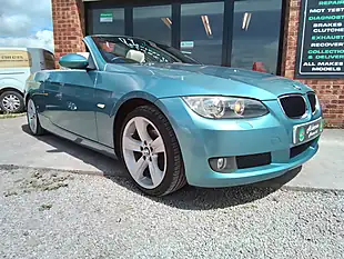 Used 2009 BMW 3 Series Se Atlantic Blue - Interior and Exterior details 11
