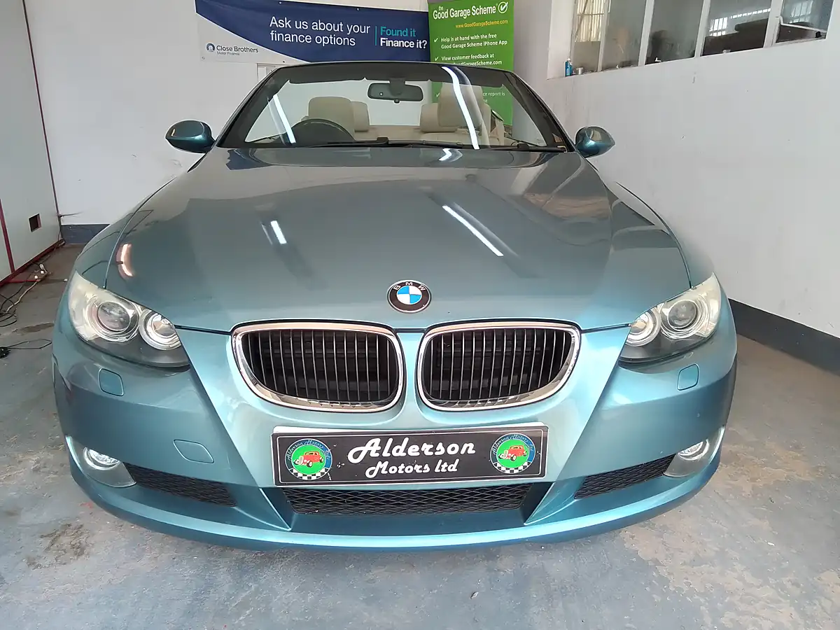Used 2009 BMW 3 Series Se Atlantic Blue - Interior and Exterior details 6