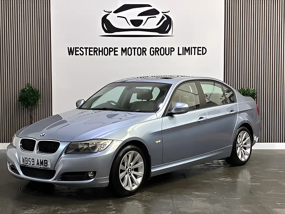 Used 2009 BMW 3 Series Se Blue - Interior and Exterior details 13