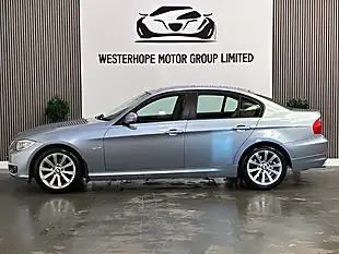 Used 2009 BMW 3 Series Se Blue - Interior and Exterior details 17