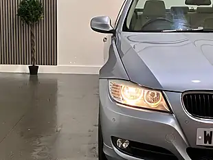 Used 2009 BMW 3 Series Se Blue - Interior and Exterior details 9