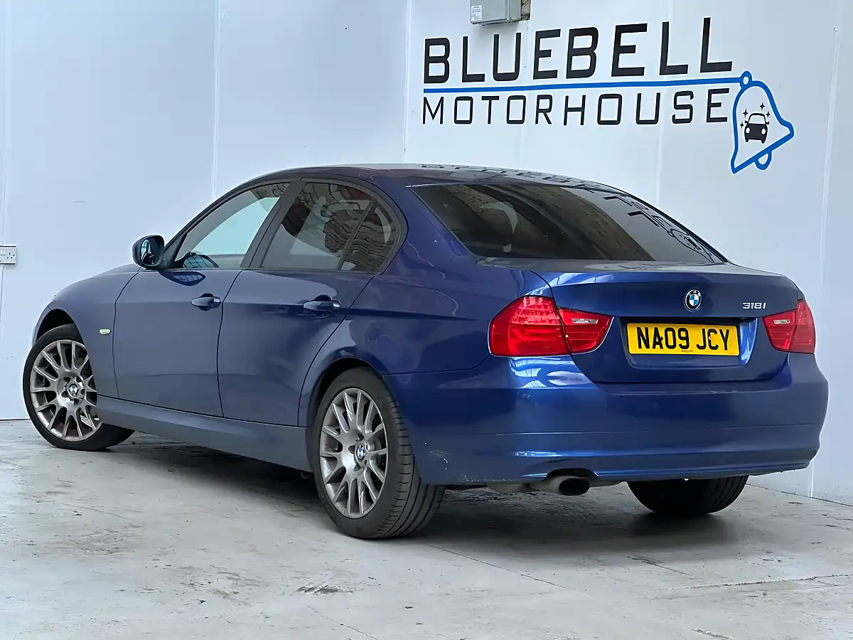 Used 2009 BMW 3 Series Se Blue - Interior and Exterior details 4