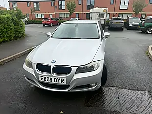 Used 2009 BMW 3 Series Se Silver - Interior and Exterior details 4
