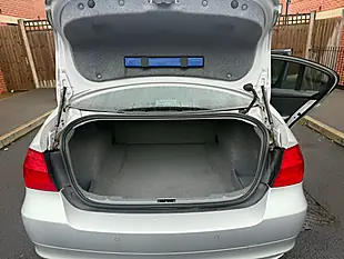Used 2009 BMW 3 Series Se Silver - Interior and Exterior details 7