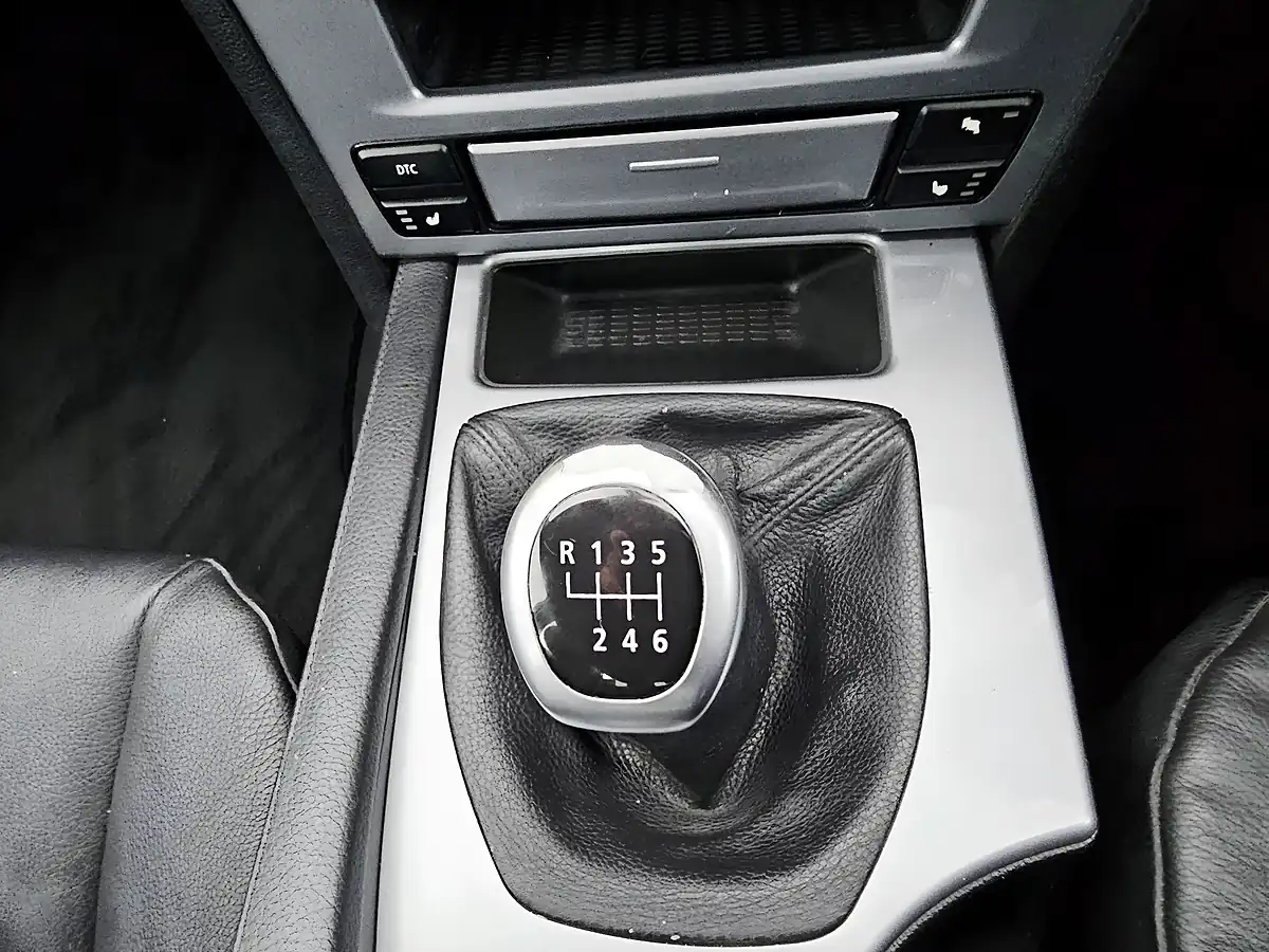 Used 2009 BMW 5 Series Se Business Edition Black - Interior and Exterior details 10