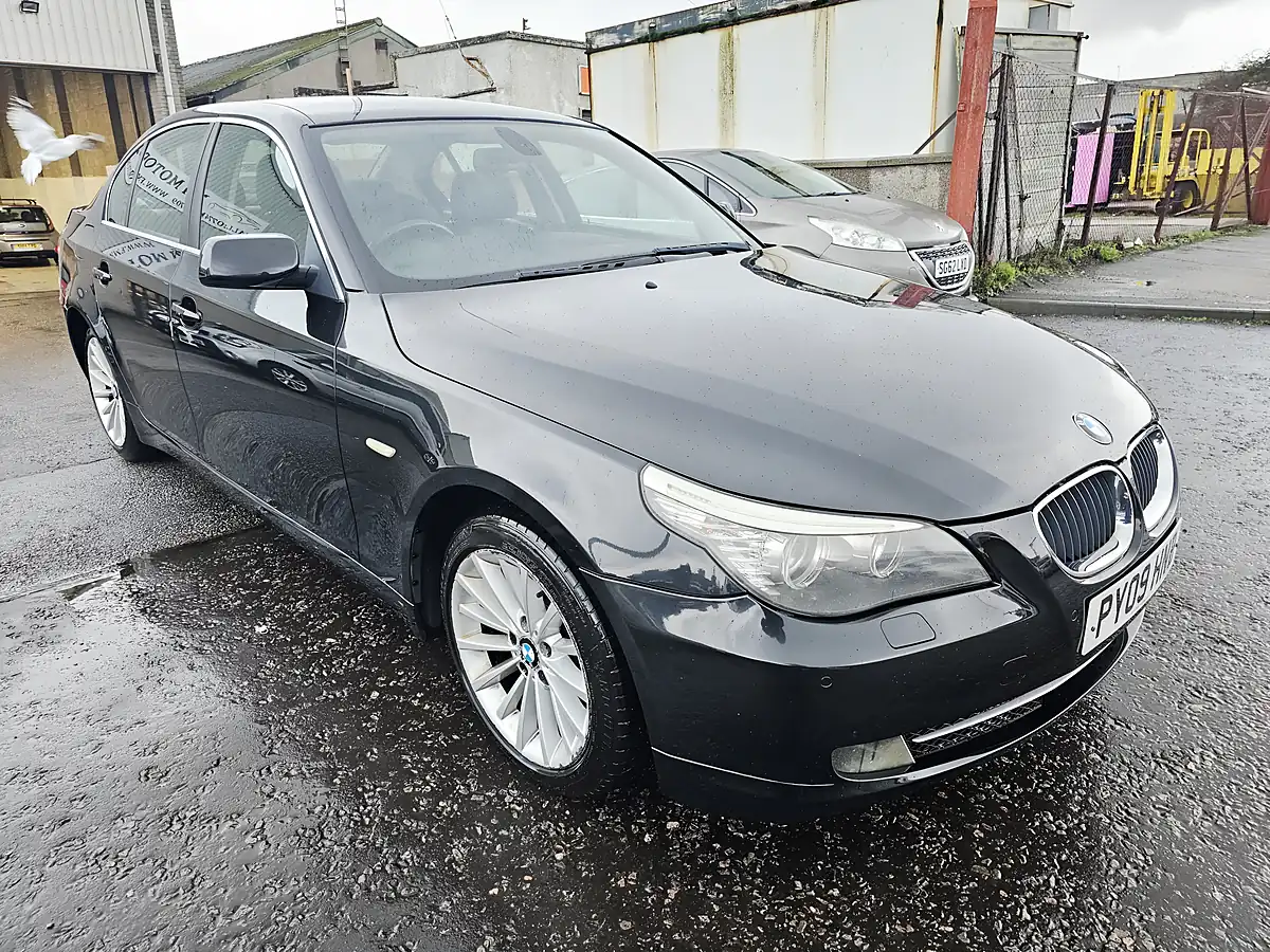 Used 2009 BMW 5 Series Se Business Edition Black - Interior and Exterior details 2