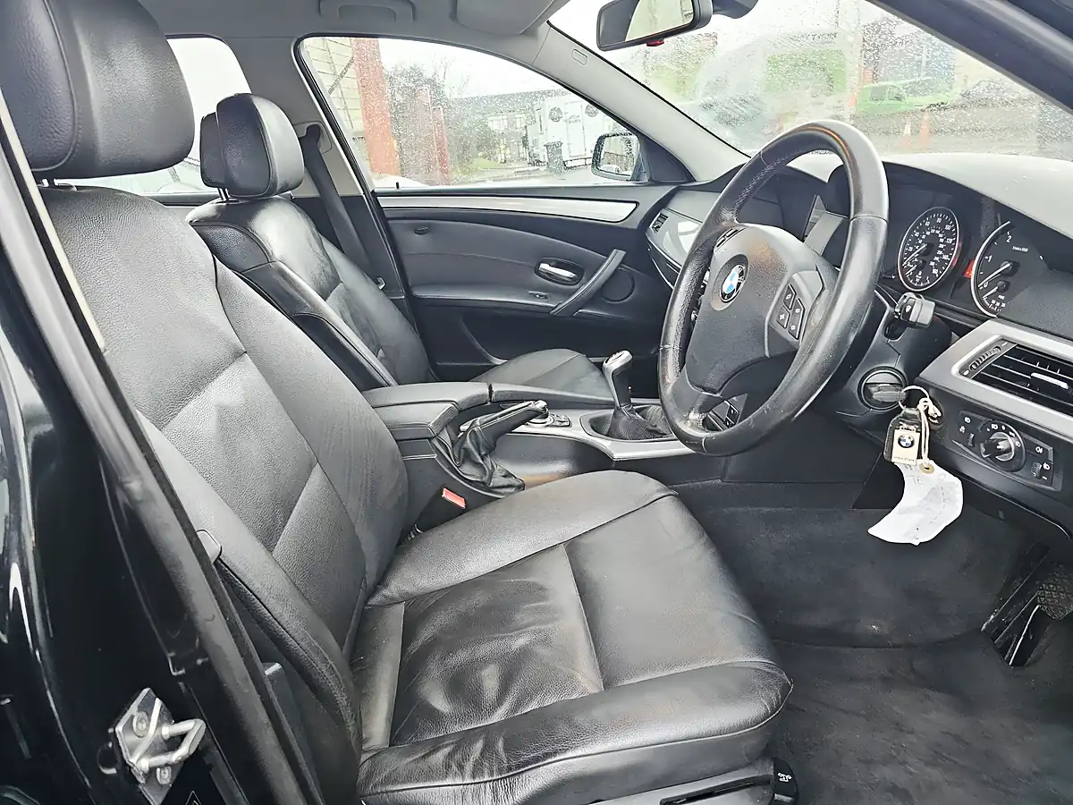 Used 2009 BMW 5 Series Se Business Edition Black - Interior and Exterior details 9