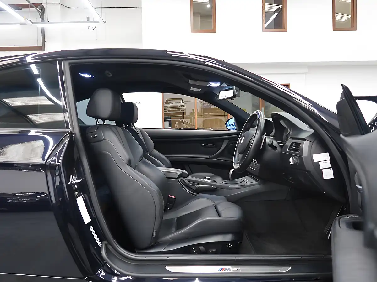 Used 2009 BMW M3 Coupe Black - Interior and Exterior details 13