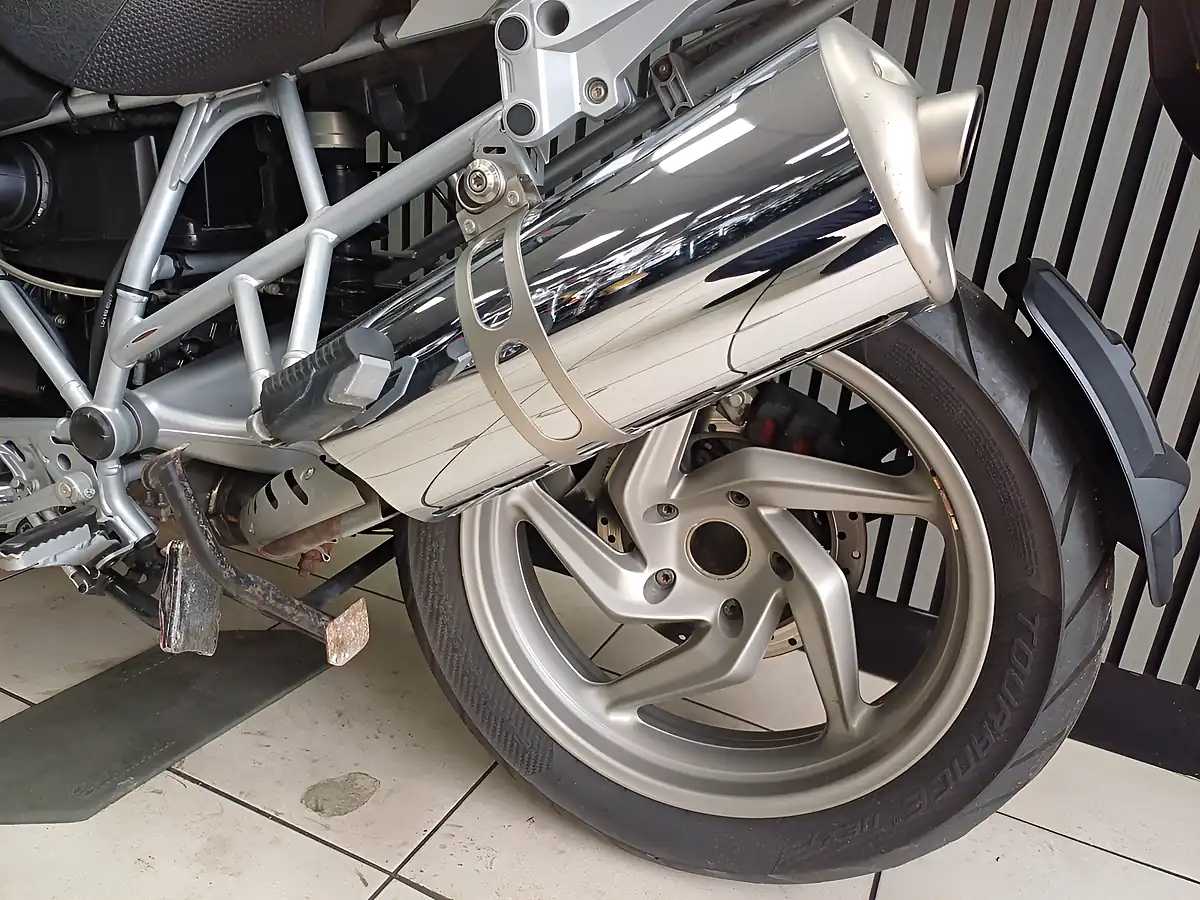 Used 2009 BMW R 1200 GS Silver - Interior and Exterior details 10