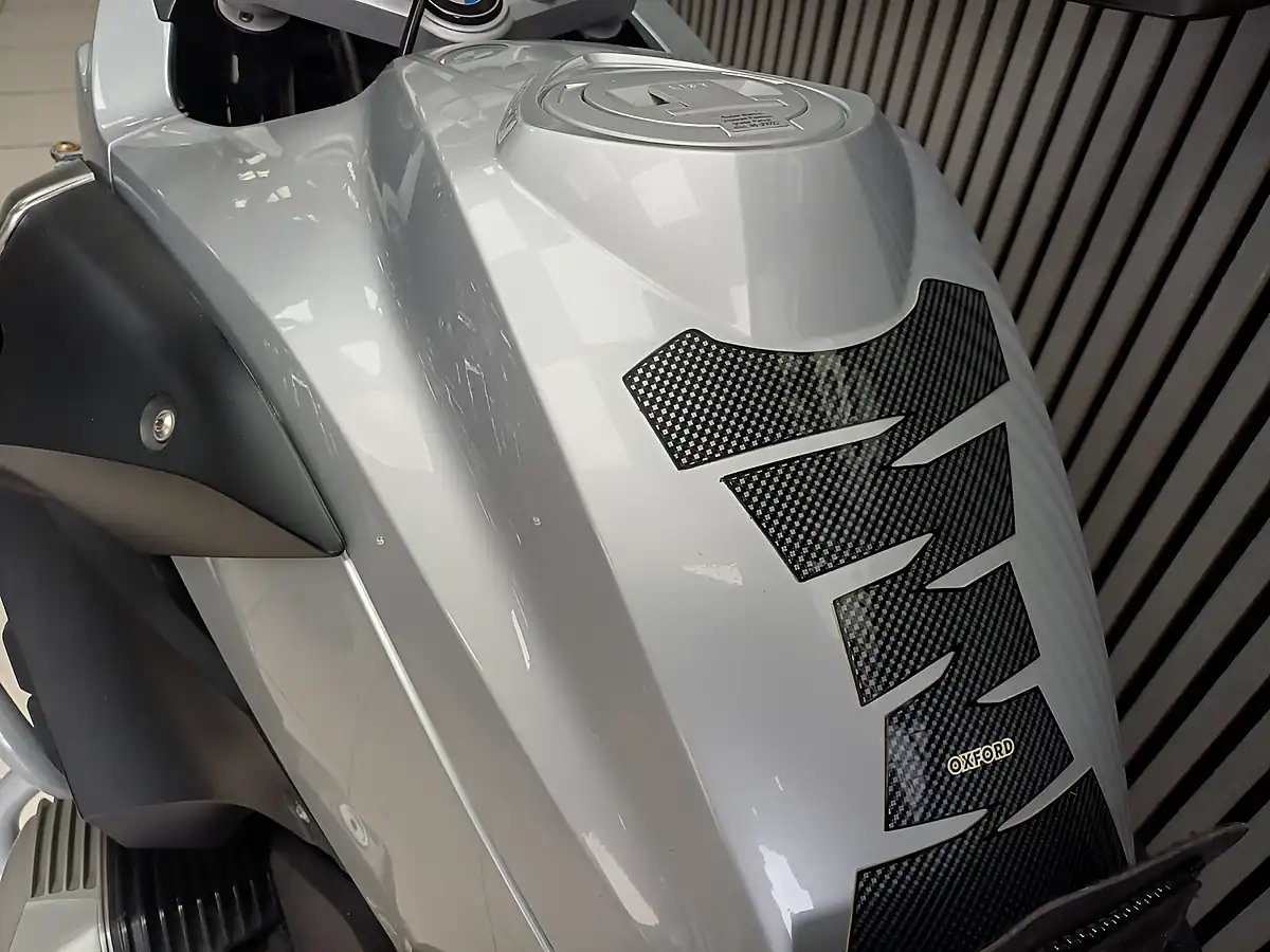 Used 2009 BMW R 1200 GS Silver - Interior and Exterior details 12
