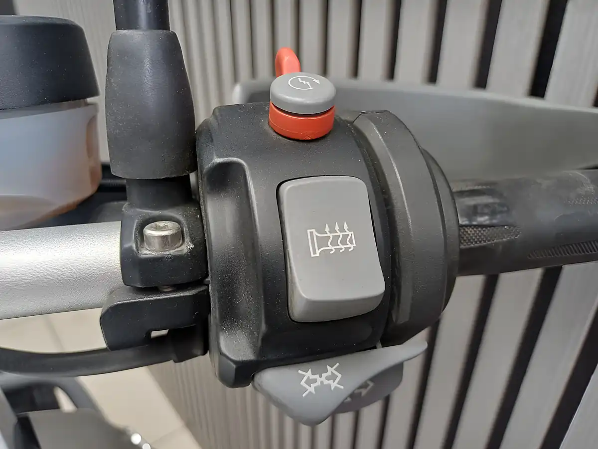 Used 2009 BMW R 1200 GS Silver - Interior and Exterior details 14