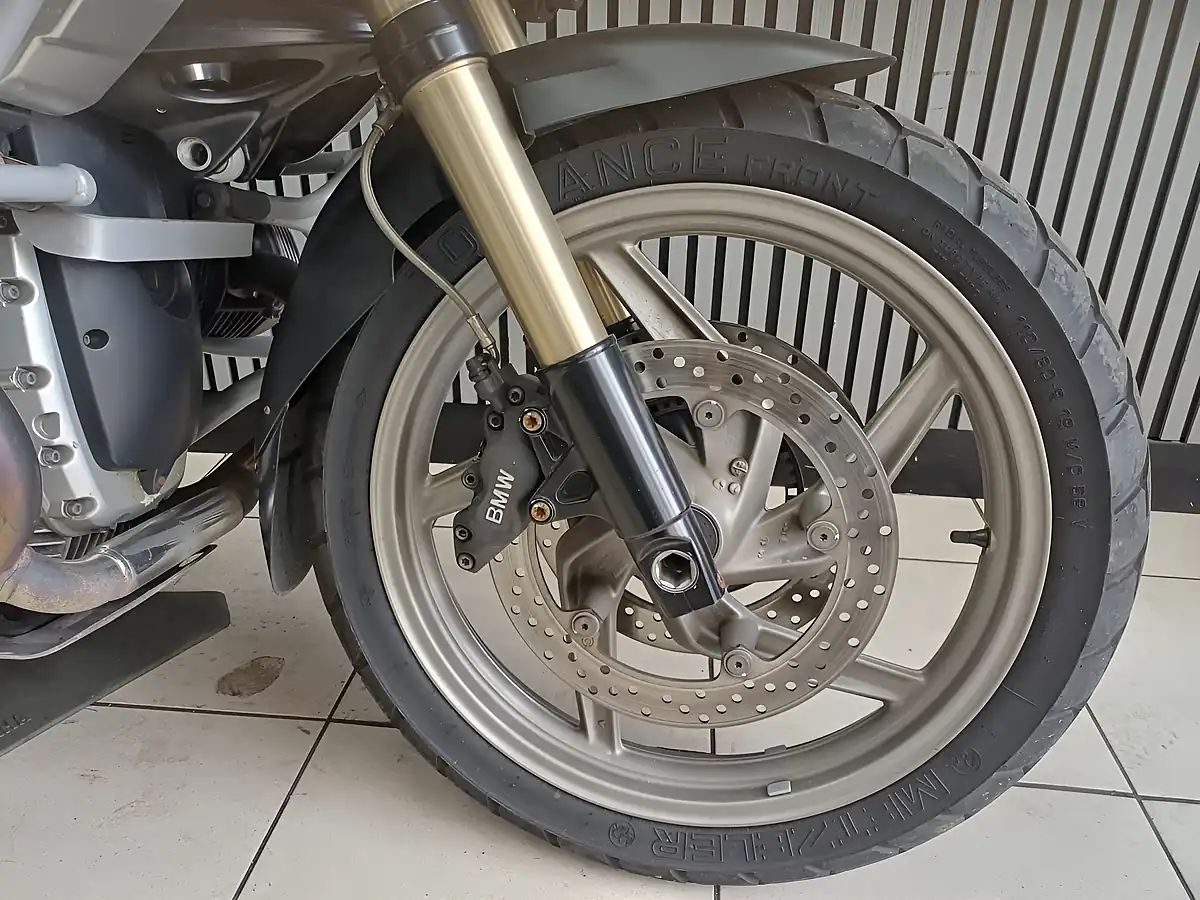 Used 2009 BMW R 1200 GS Silver - Interior and Exterior details 16