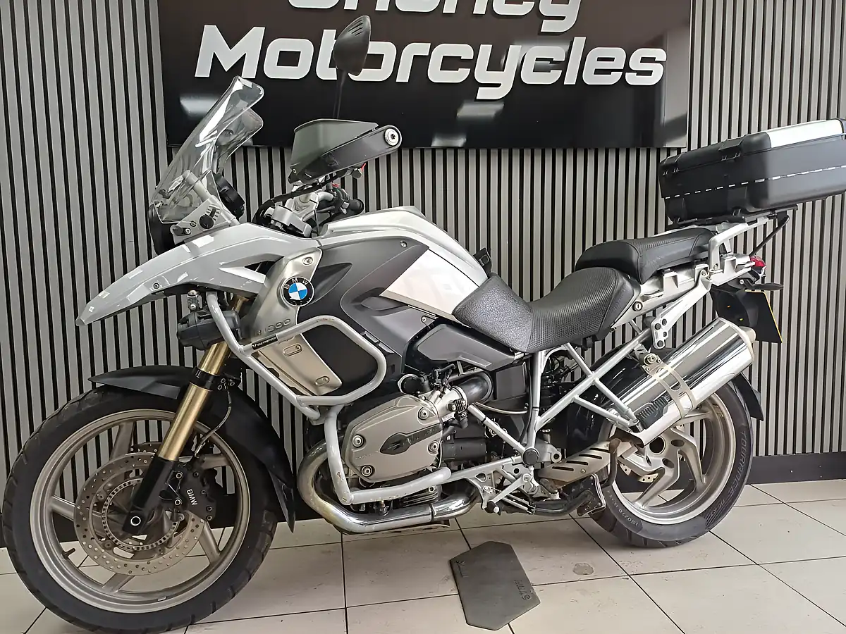 Used 2009 BMW R 1200 GS Silver - Interior and Exterior details 6