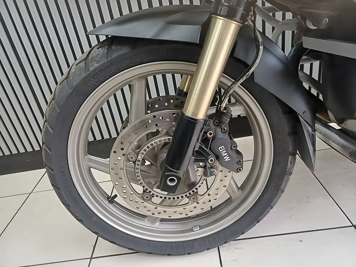 Used 2009 BMW R 1200 GS Silver - Interior and Exterior details 8